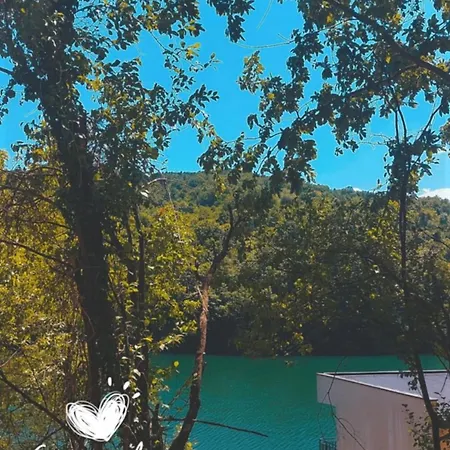 Chalet H&e Vikendica Na Vodi, Jezero Perucac *